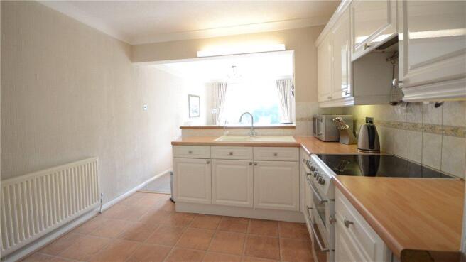 Kitchen 03