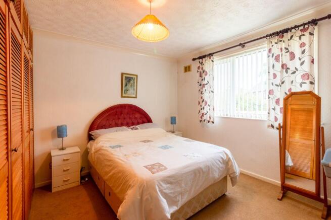 Bedroom 1 (Double)