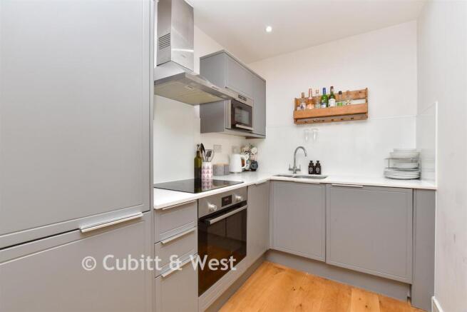Lounge / Kitchen