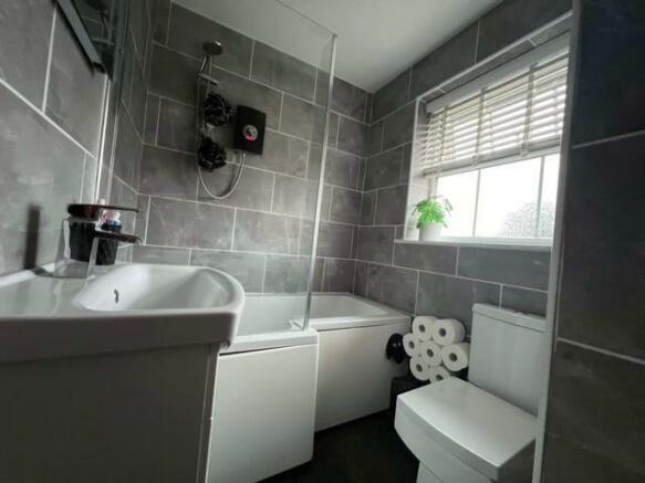 Bathroom.jpeg