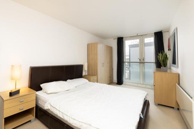 Axis Court 12- bed