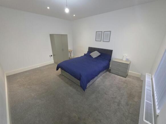 Room 1.0.jpg