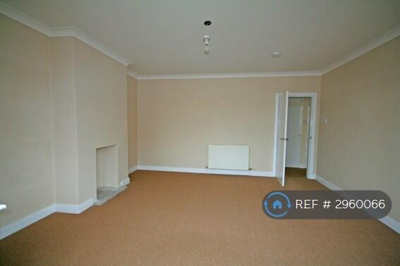 2 bed Flat to rent Image 7