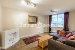 24, 11 Shire House Whitbread Centre, Lambs Passage, London EC1Y 8TE
