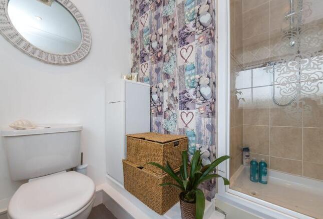En Suite Showe...