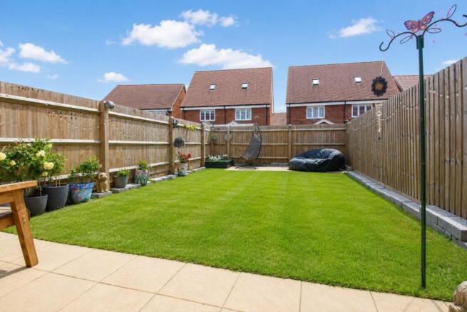 Clayfield Road, Aylesbury photo 4