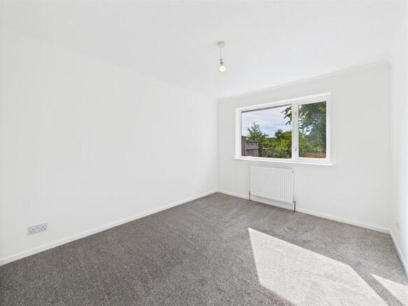 2 bed Semi-Detached Bungalow for sale Image 5
