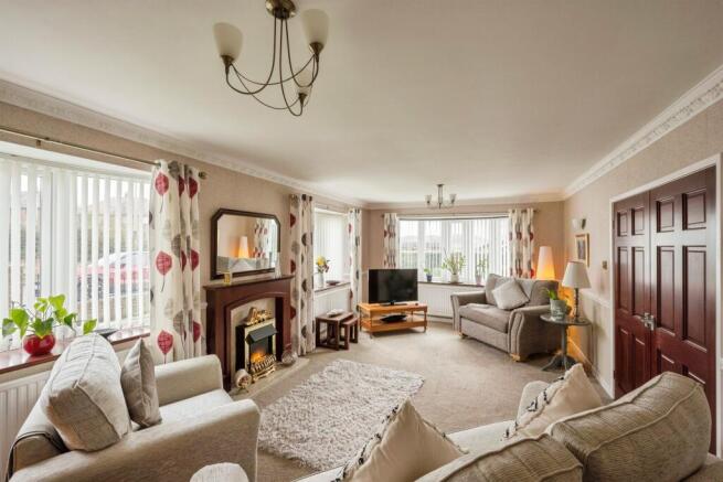 2 bed Detached Bungalow for sale Image 5