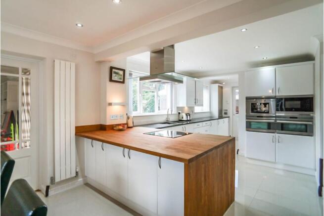 Kitchen/Breakfast