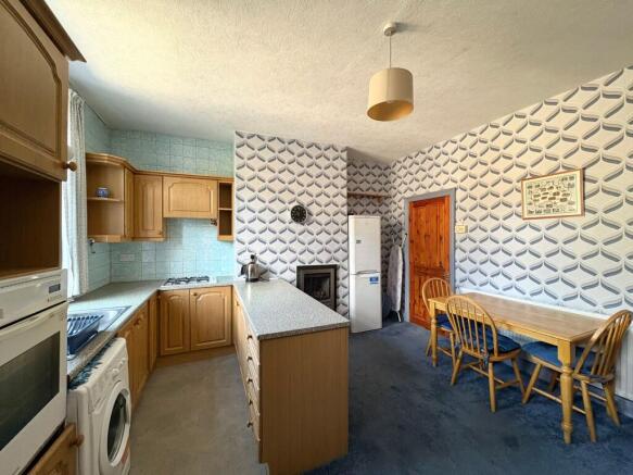 3 bed Terraced for sale Image 7