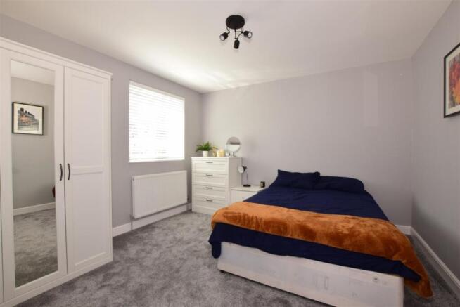 Maplehurst bed 2