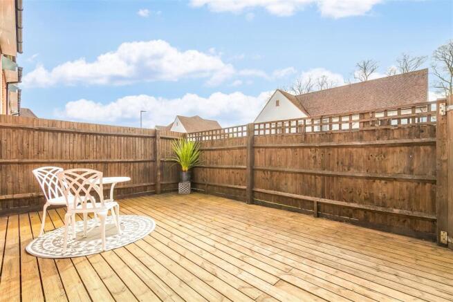 Principal Court 33-17.jpg