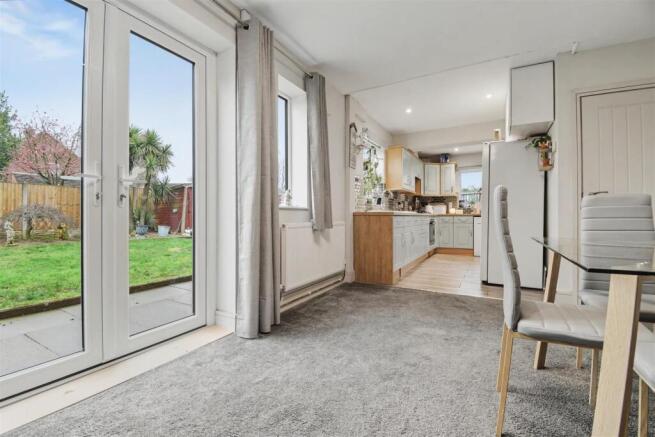 Kitchen / Dining Room