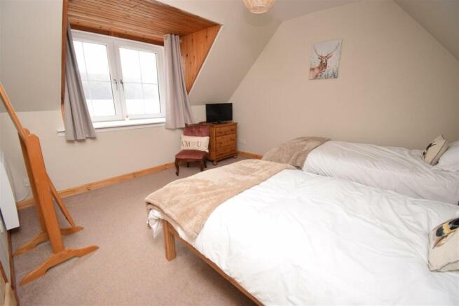 BEDROOM THREE (2).JPG