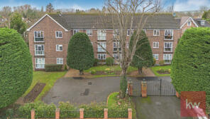 Flat 12, Mead Haze, Lower Cookham Road, Maidenhead SL6 8JL