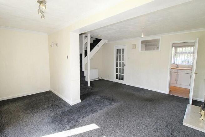 2 bed Semi-Detached for sale Image 5