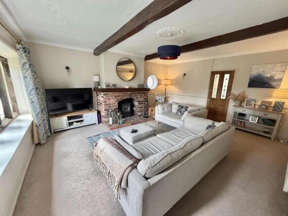 Bramleys Estate Agents - Flash Lane - Mirfield (23