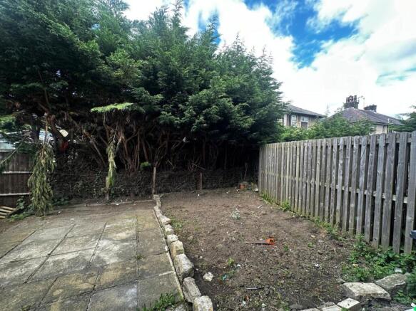 3 bed End of Terrace to rent Image 12