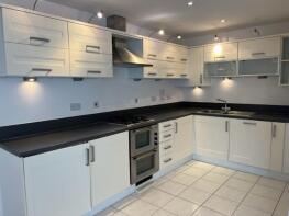 Flat 9, 31 Arena House, Regent Street, Brighton BN1 1UU