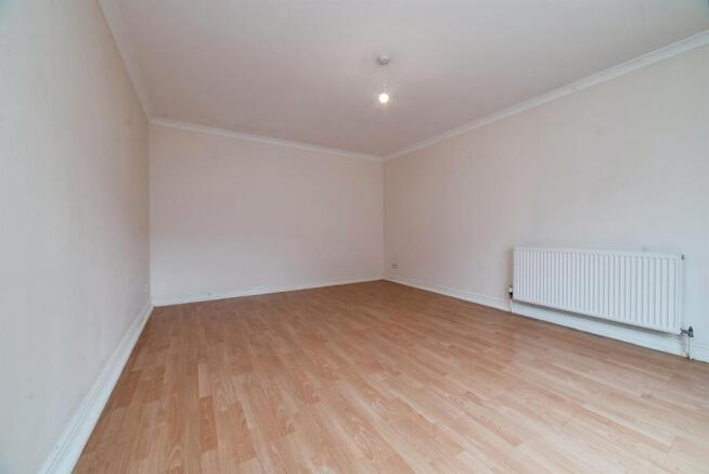 2 bed Detached for sale Image 5