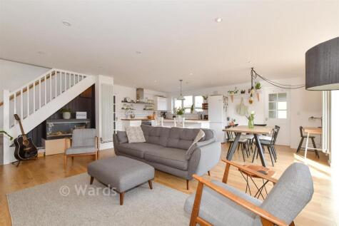 Stour Road, Chartham, Canterbury, Kent