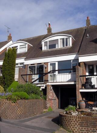 Rear & drive/garage