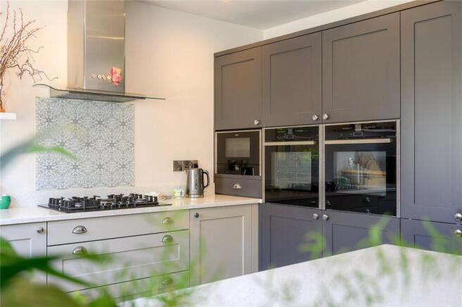 3 bed Semi-Detached for sale Image 8