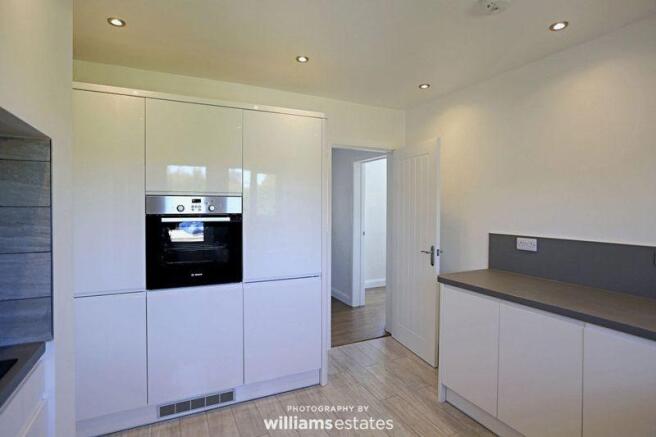 Kitchen 3