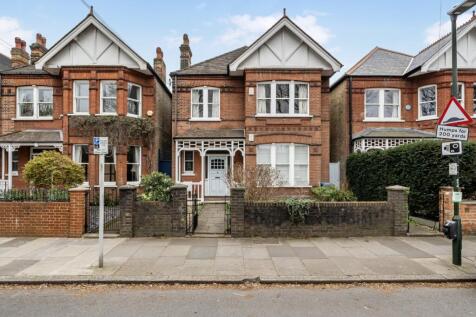 High Park Road,
Richmond, TW9
