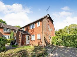 20, Watersfield Close, Reading RG6 4DF