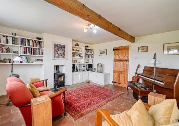 Wills Cottage-5.jpg