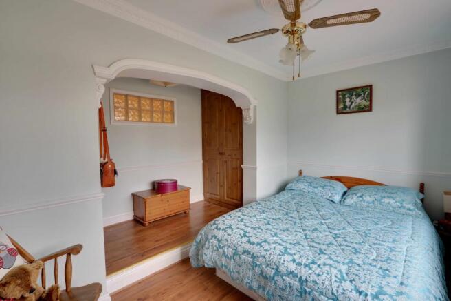Bedroom 1 (Double)