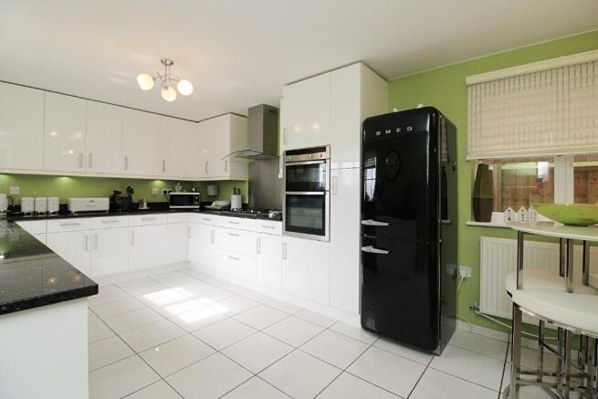 Kitchen breakfast rm
