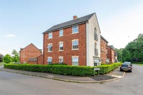 5, Bloomfield Crescent, Doseley, Telford TF4 3FL