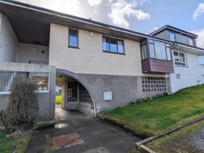 Bridgend Avenue, Port Glasgow