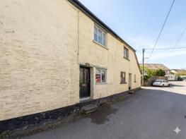 2, Thatchers Cottages, Road From Woodland House To Southertons Farmhouse, Tiverton EX16 7HY