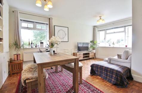 Riverside Court, Woodlands Road, Isleworth TW7