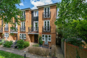 1, Minoan Drive, Hemel Hempstead HP3 9WA