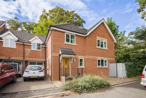12, Knighton Close, Caversham, Reading RG4 7SZ