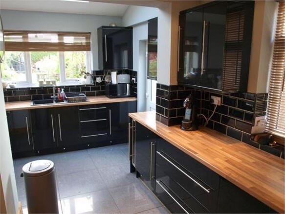 Fitted Kitchen