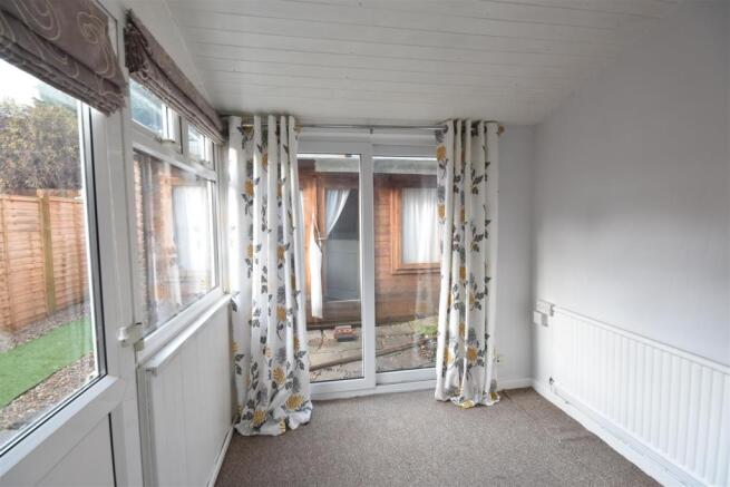 SUN ROOM/CONSERVATORY