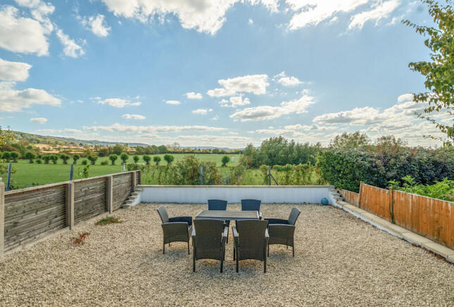 1358137-3-68d53f2...