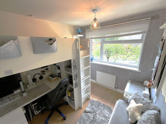 Photo 10