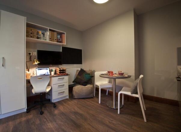 Photo 3