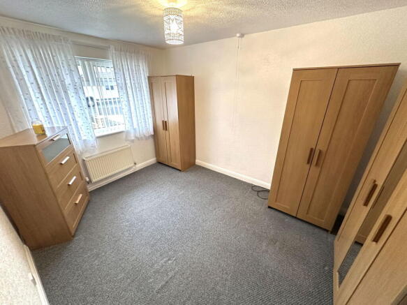 2 bed Semi-Detached Bungalow for sale Image 10
