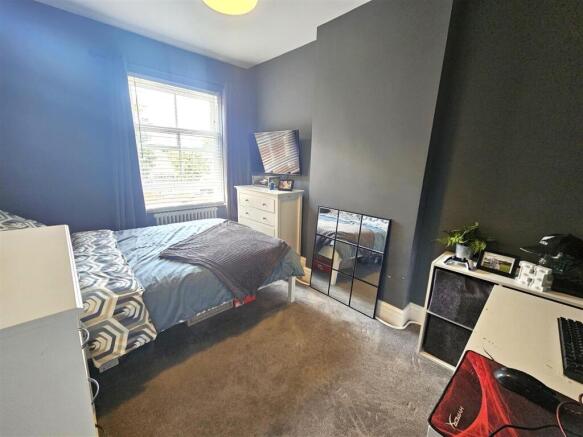 Bedroom.jpg