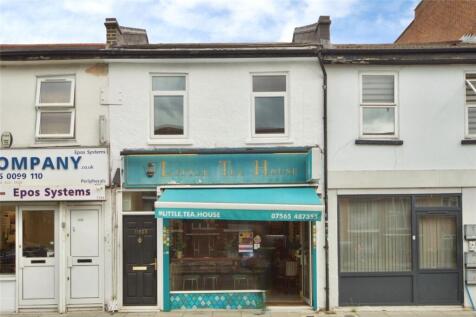 High Road, London, N20