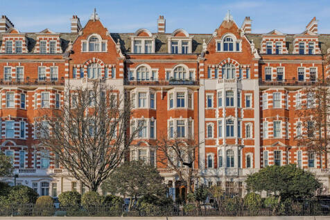 North Gate, St John's Wood, NW8
