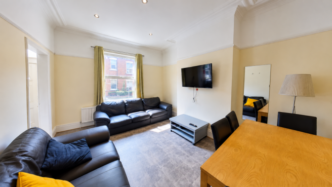 Bright Neutral Living and Dining Room