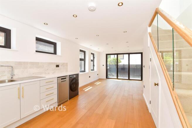 Lounge/ Kitchen